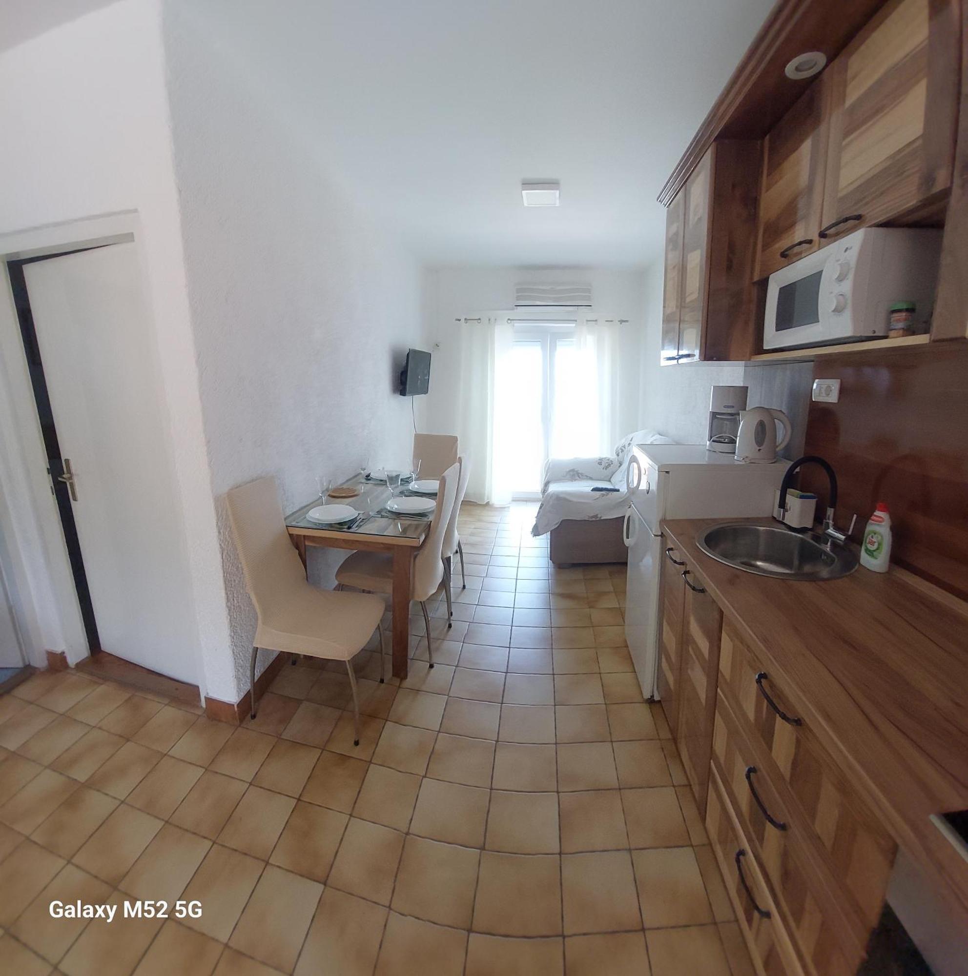 Apartmani Lana Rab Kampor Exterior foto